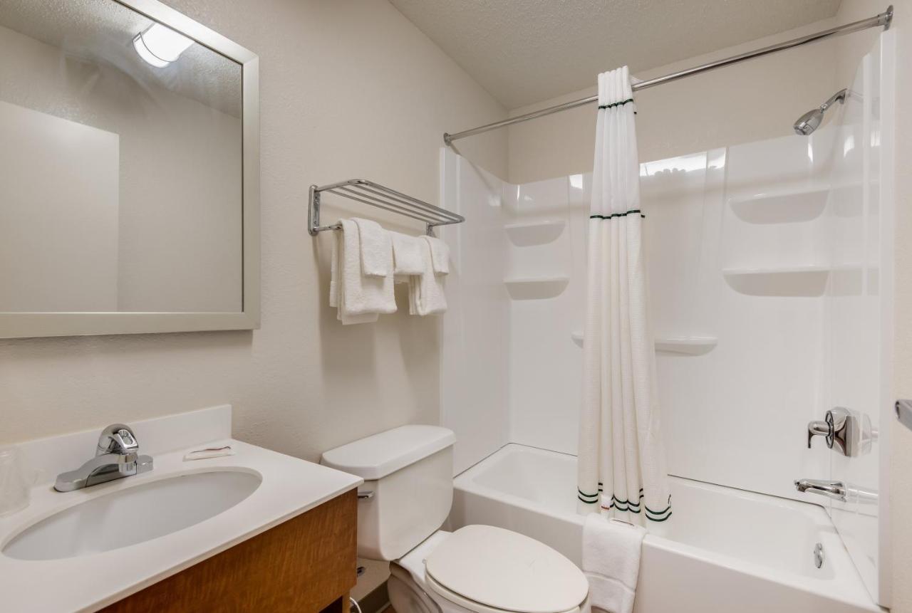 Birch Hill Suites Kansas City - Independence Exteriér fotografie
