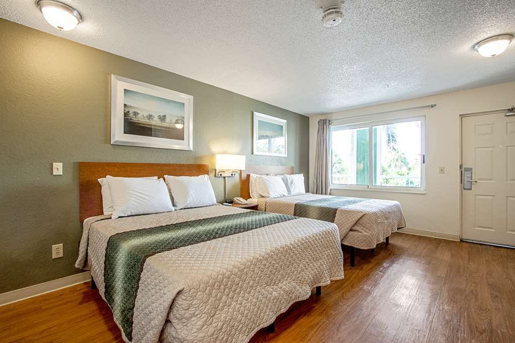 Birch Hill Suites Kansas City - Independence Pokoj fotografie